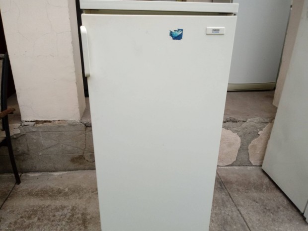 Zanussi /Lehel/ hűtőszekrény megkímélt állapot 197/19L