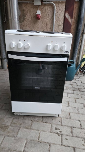 Zanussi elektromos st s tzhely