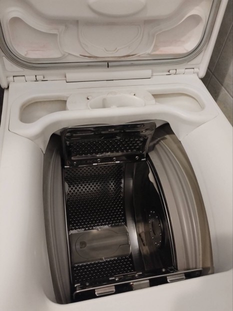Zanussi felltlts mosgp