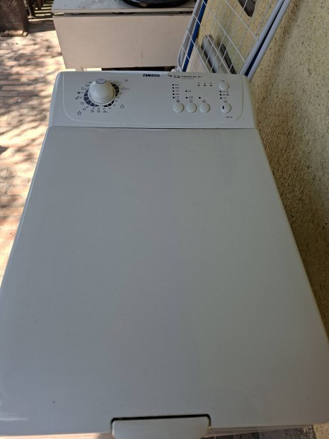 Zanussi felltlts mosgp