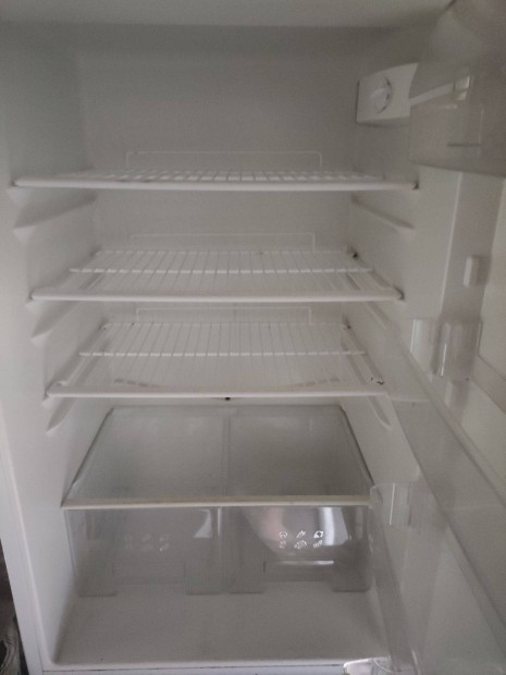 Zanussi kombinált hűtőszekrény