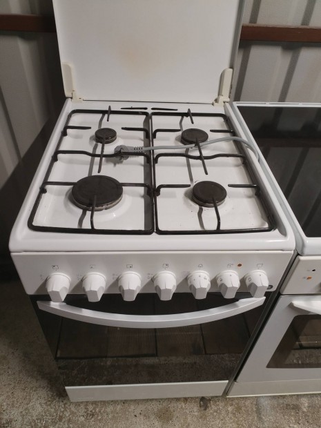 Zanussi palackos kombinált gáztűzhely eladó akár szállítással
