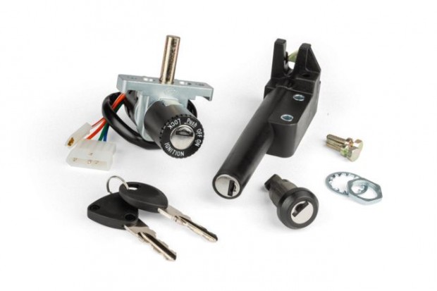 Z�r + Kulcs K�szlet Aprilia SR50 / Rally