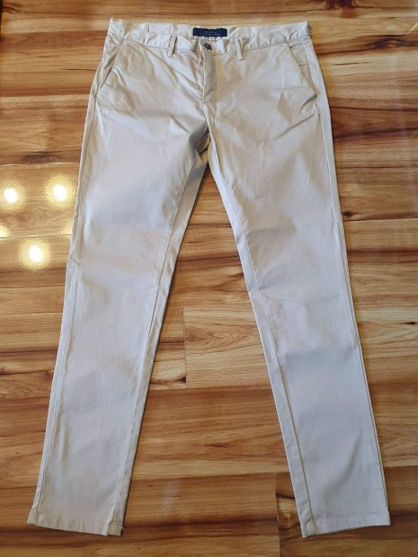 Zara Man Basic, 34-es, fehr nadrg