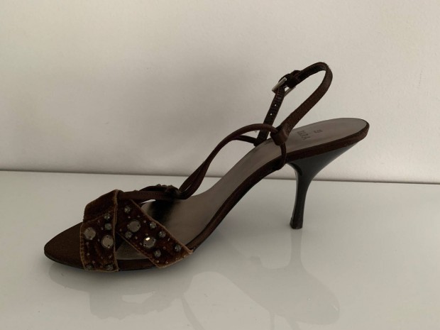 Zara elegns barna ni velr br j szandl 39