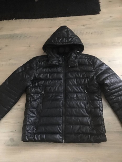 Zara fekete br / mbr puffer kabt XL/es jszer