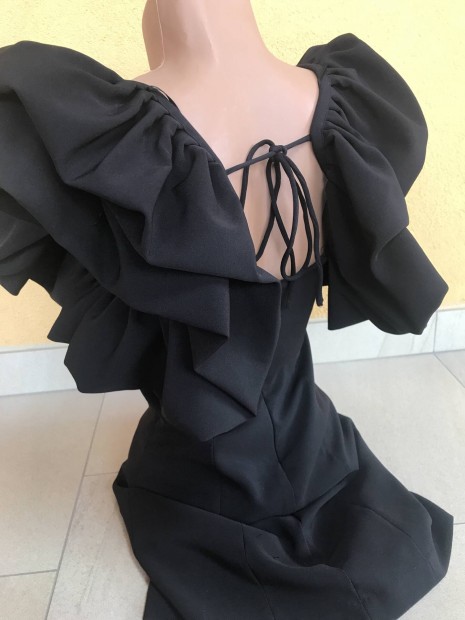 Zara fekete ruha elad!