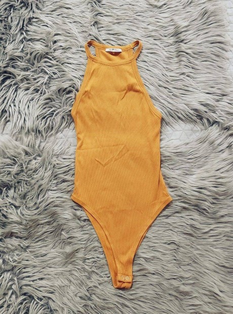 Zara mustrsrga body S-es