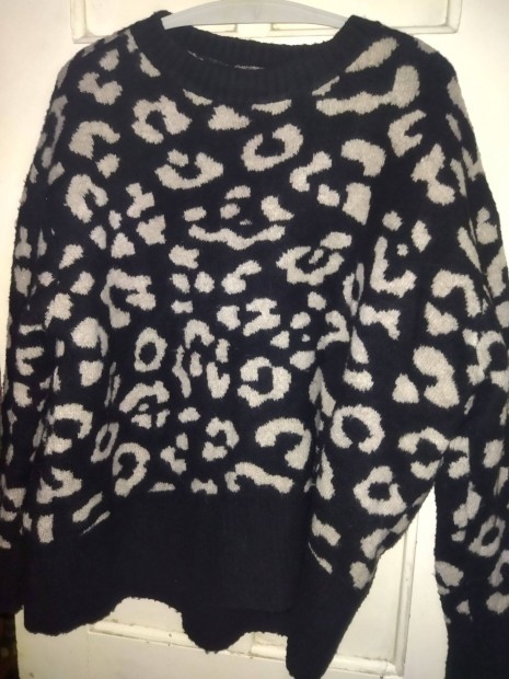 Zara oversize pulover