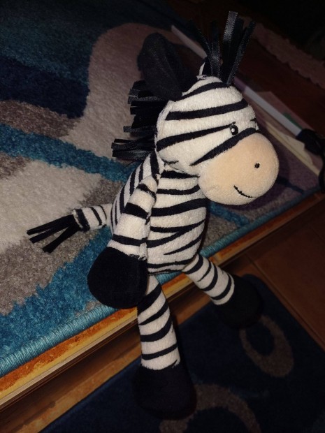 Zebra 33 cm-es