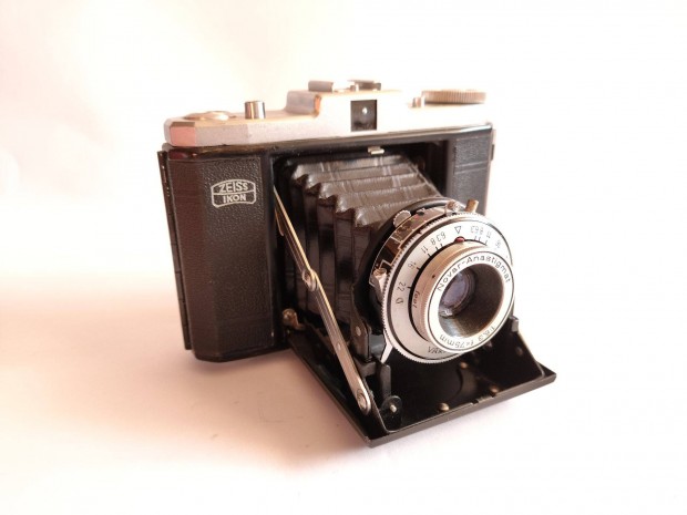 Zeiss Ikon Nettar 517/16 - Novar f6,3/75 - 6x6 120 film