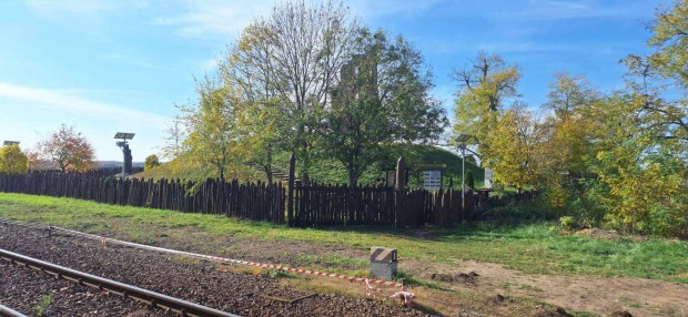 Zelem�ri templomrom mellett 3001 nm-es telek elad�!