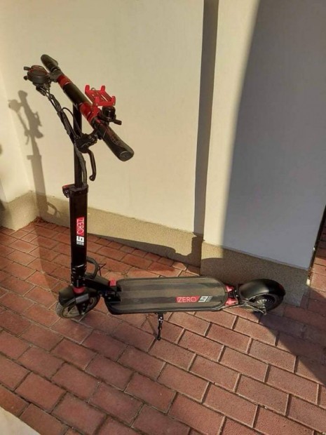 Zero 9 elektromos roller