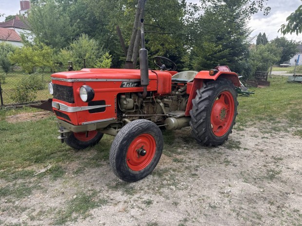 Zetor 2511 traktor