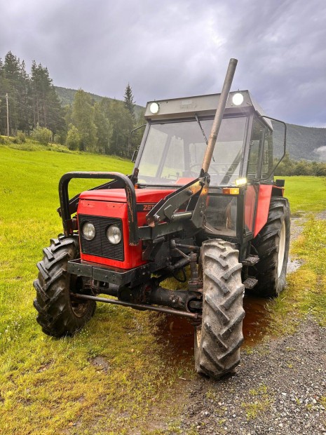 Zetor 6245N traktor