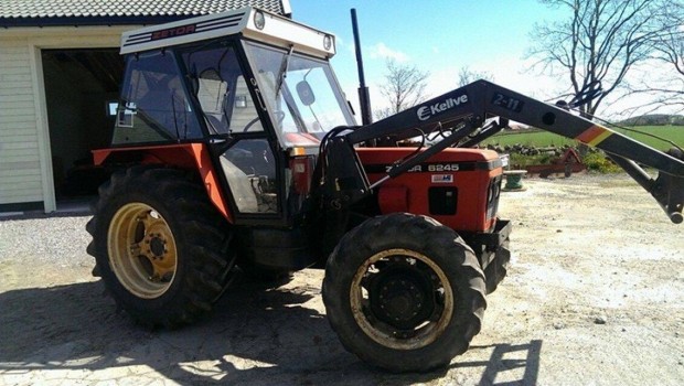 Zetor 6245 traktor