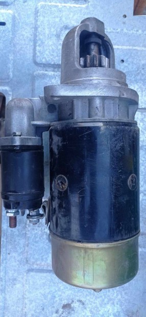 Zetor �nind�t�