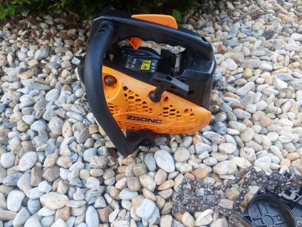 Zgonc egykezes láncfűrész motorfűrész stihl lánccal