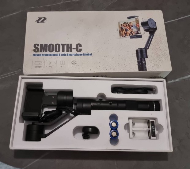 Zhiyun Smooth-C Professional stabilizl kar okostelefonhoz