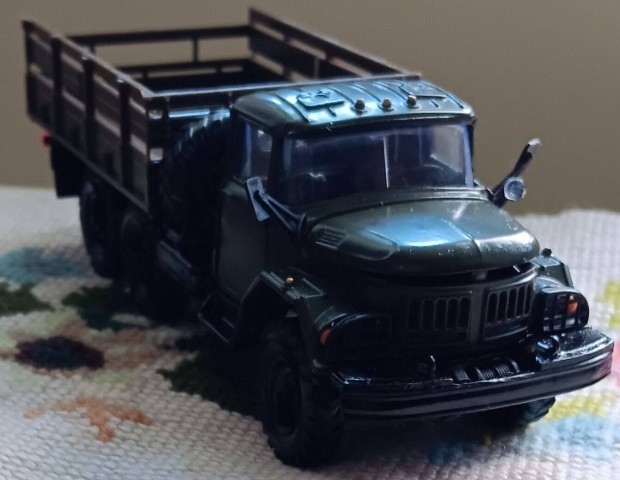 Zil 131 makett