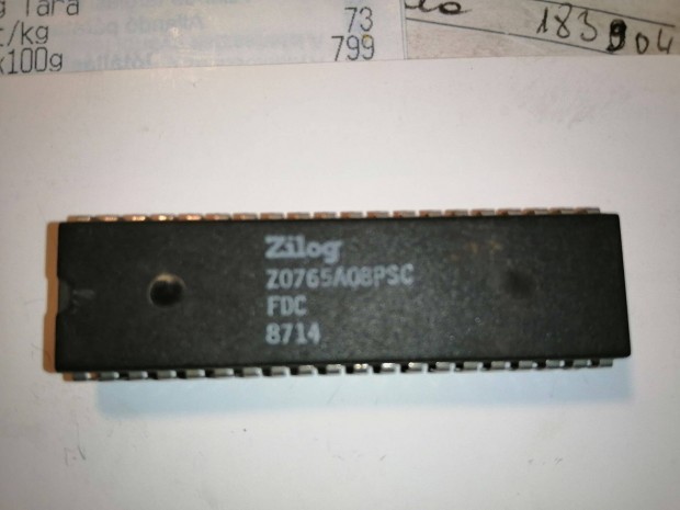 Zilog Z0765A08PSC