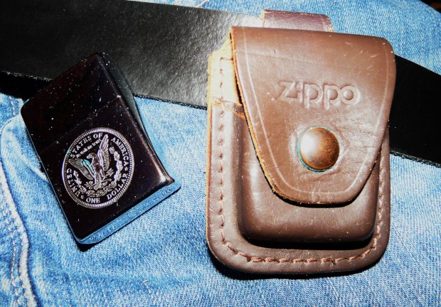 Zippo ngyjt brtokkal