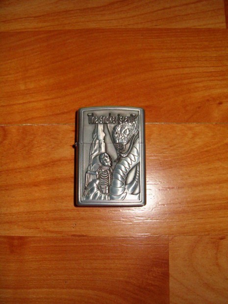 Zippo utnzat, benzines ngyjt