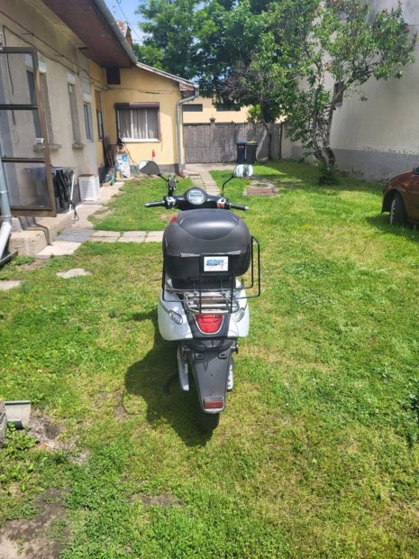 Znen Cruiser