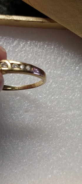 Zöld Zafírral arany gyűrű 14karátos 1,9 cm