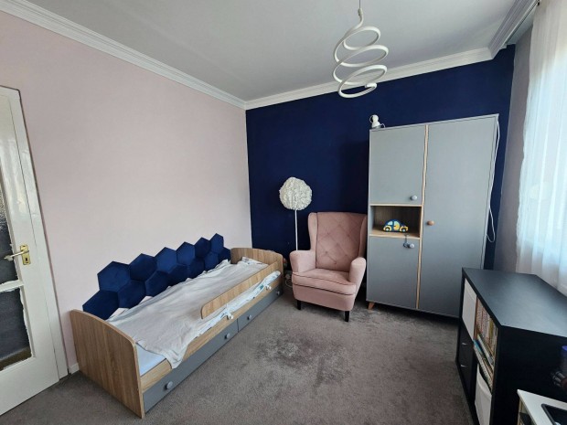 Z�ld �vezetben, minden a k�zelben