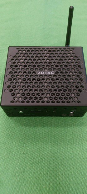 Zotac Zbox CI547 Nano mini PC i5