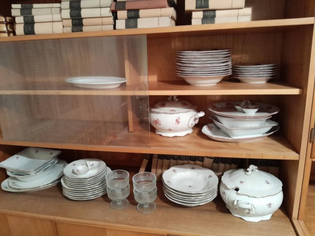 Zsolnai porcelán étkészlet
