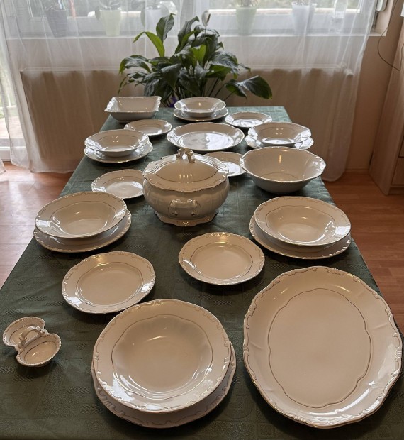 Zsolnay Arany Tollazott Porceln 24 rszes tkszlet