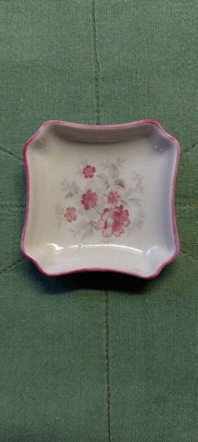 Zsolnay porceln dsztrgy 6cm  6cm 