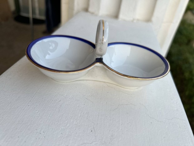 Zsolnay porcelán fűszertartó