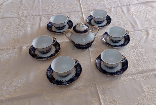 Zsolnay porcelnkszlet