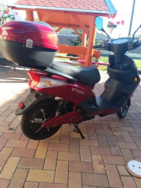 Ztech Elaktromos Robogó