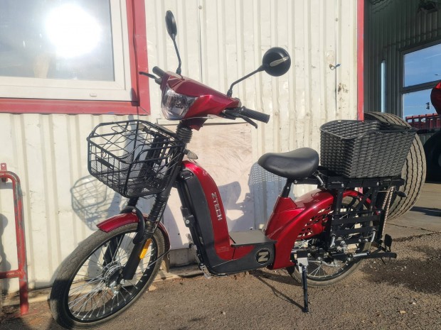 Ztech ZT-04 elektromos robog� elad�