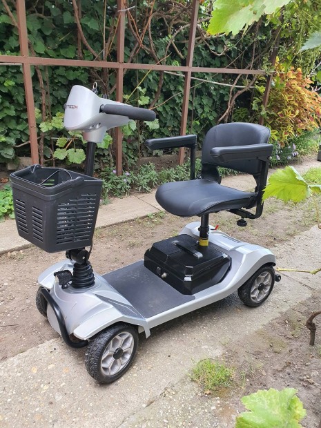 Ztech négykerekű elektromos moped garanciával