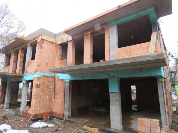 Zugl�i 5 szob�s ikerh�z