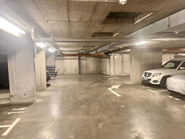 Zugl�i teremgar�zs be�ll�k elad�k a Stadionok k�zel�ben!