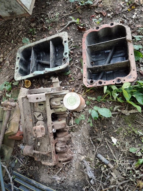 Zuk motorblokk +olajtekn� elad� szett�r,vagy domino felt�lt�s csere