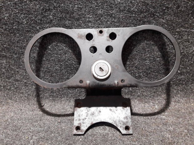 Z�ndapp m�szerfal / kilom�ter�ra tart�