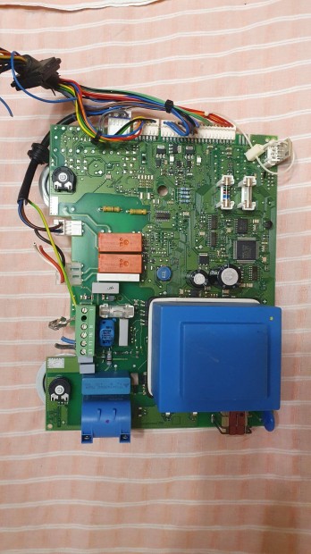 Zwse28-5MFA Bosch Junkers kombi kazán vezérlőpanel