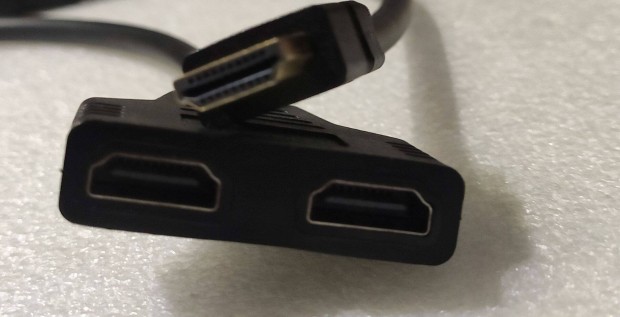 (140),,HDMI-adapterkbel 1 dupla HDMI 2 utas aljzat 4K