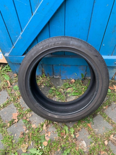 (1db)Pirelli Pzero 225/45R19 Nyári