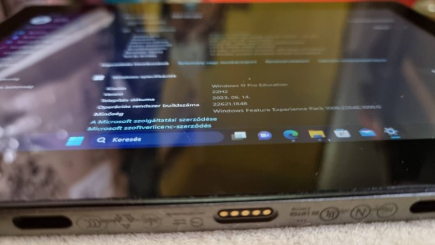 (2 az 1 ben tablet-notebook) Lenovo  Ideapad D330 + billentyzet elad