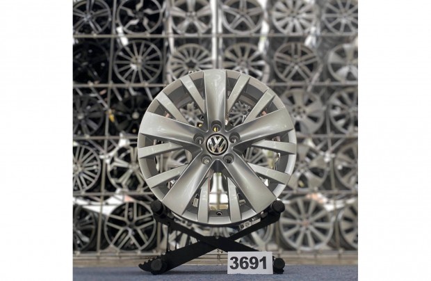 (3691) Volkswagen 17 gyári alufelni felni, 5x112, Tiguan Passat Golf