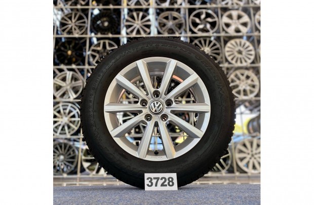(3728) Volkswagen 16 gyri alufelni felni, 5x112, 215/60 gumi, Passat
