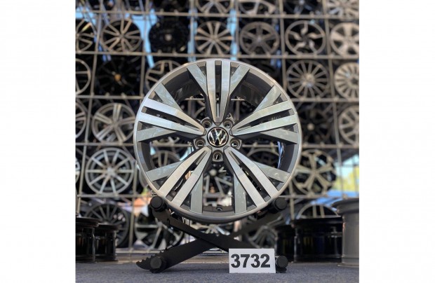 (3732) Volkswagen 18 gyári alufelni felni, 5x112, Passsat Alltrack